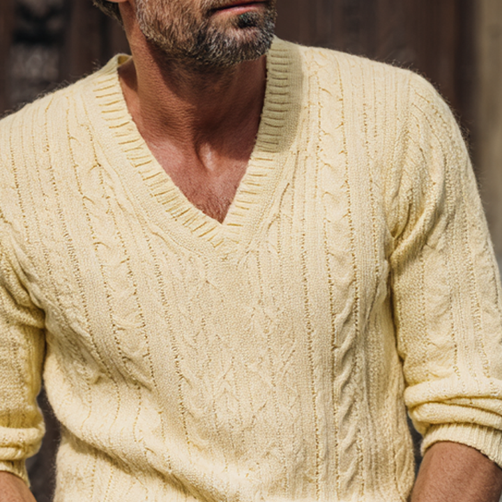 Pánský pletený svetr v jednolité barvě, s výstřihem do V MTA1362H2X