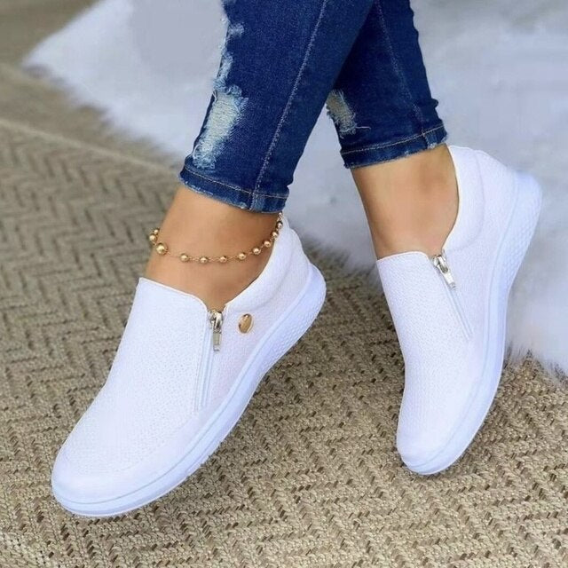 Mila – Stylové Slip-On s Páskem