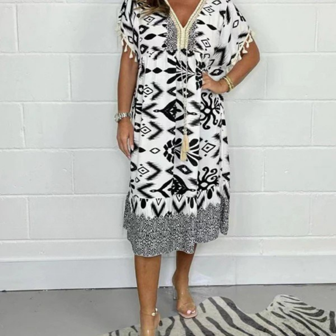 Nadia | Letní šaty s výstřihem do V a třásněmi na krátkých rukávech