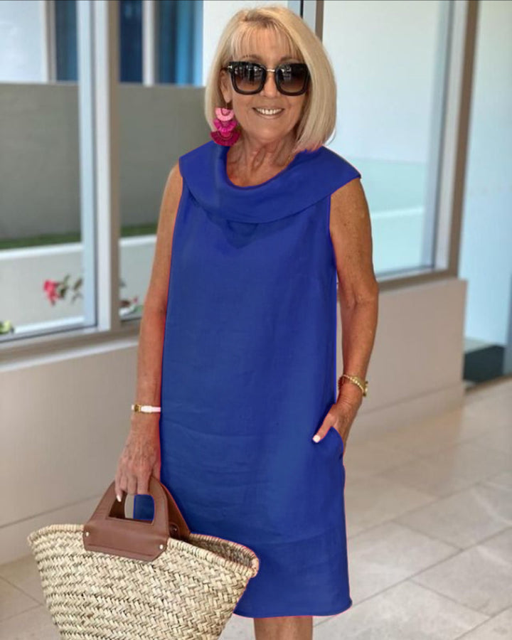 Mariella | Šaty z kvalitní mačkané látky s otevřeným límcem na zádech, společenské šaty