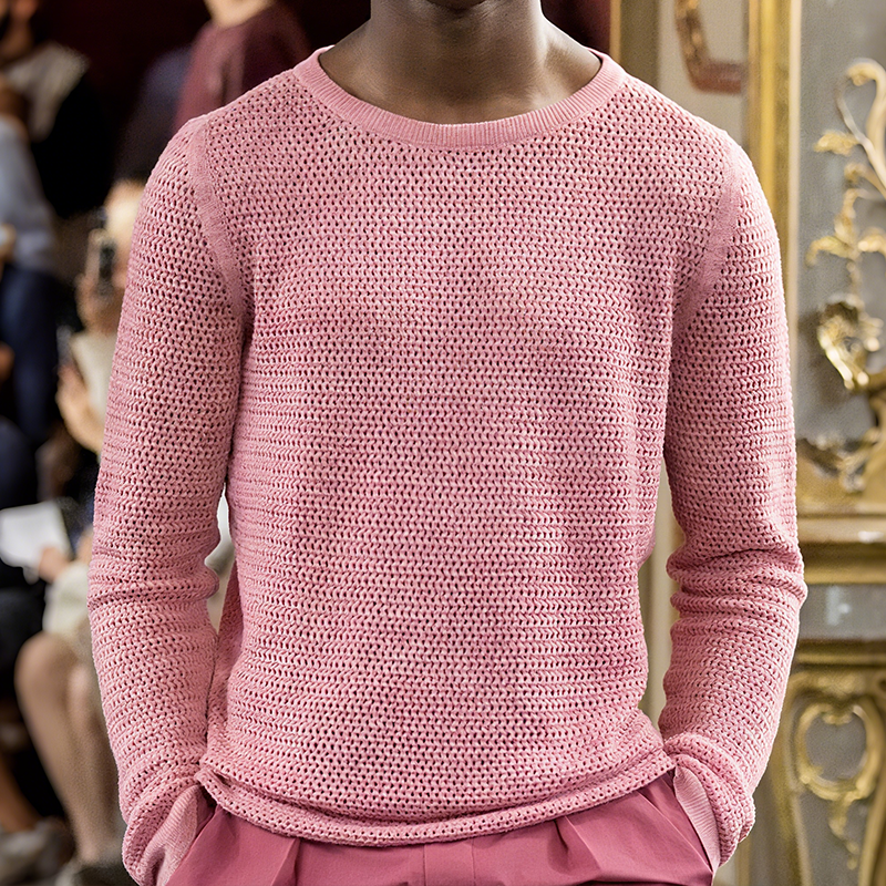 Pánský retro casual svetr s kulatým výstřihem v jednobarevné variantě MTA0811H4TO