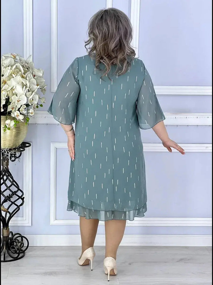 Wioletta | Elegantní midi šifonové šaty s záhyby