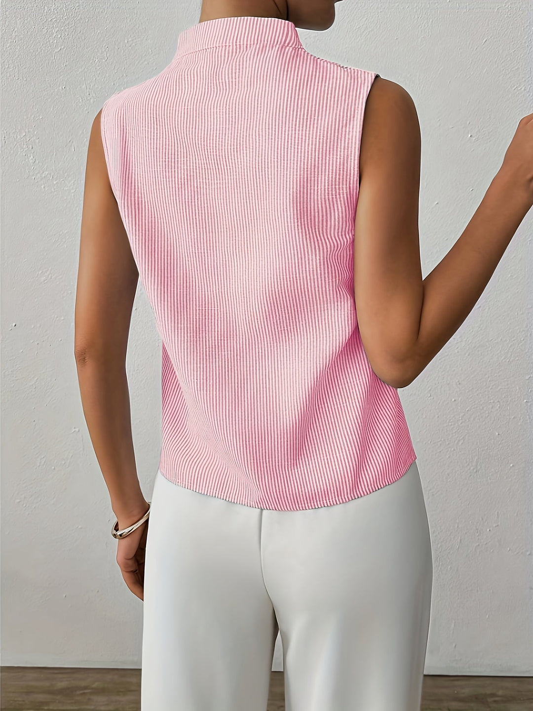 Linea | Top s jemnými pruhy